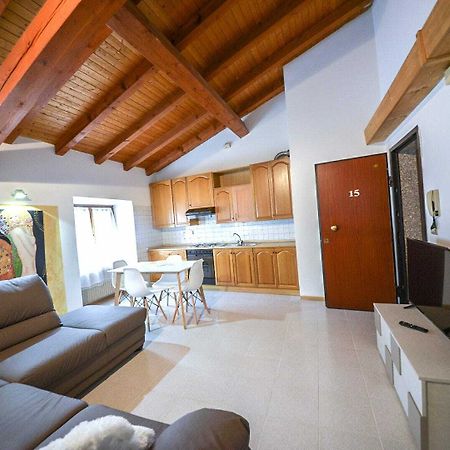 Family Retreat Apartment Riva del Garda Exterior photo